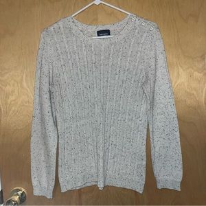 ☘️ 3 for $20! ☘️ Basic Editions Cream Speckled Sweater- Size Small